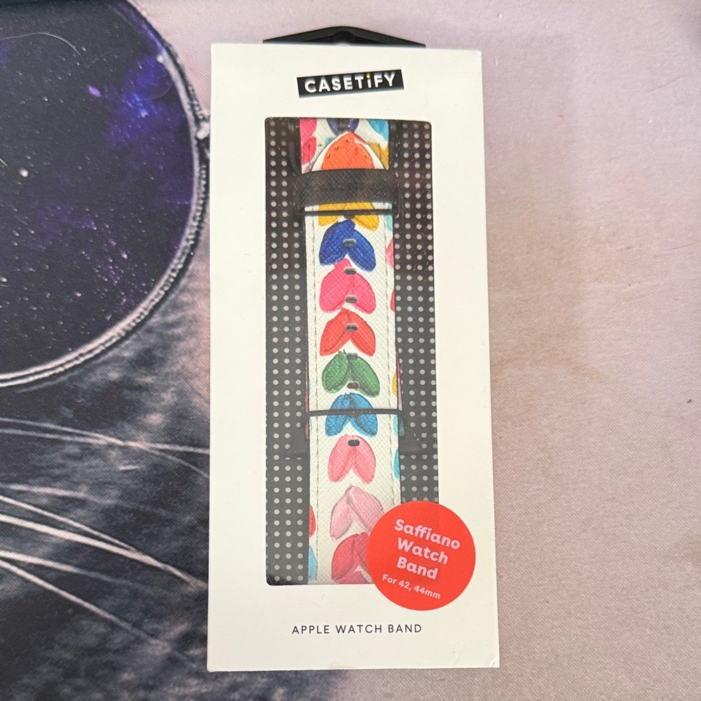 Casetify Colorful Heart Design Apple Watch Band 42/44mm